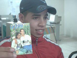 moi avec une tofs de cheb hasni que j'adore trop